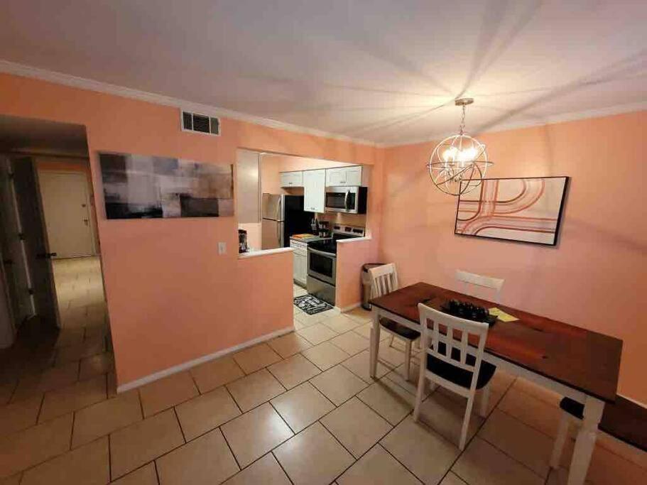 Elegant 2-Bedroom Pet-Friendly Villa W 2 Parking Spaces Hilton Head Island Exterior foto